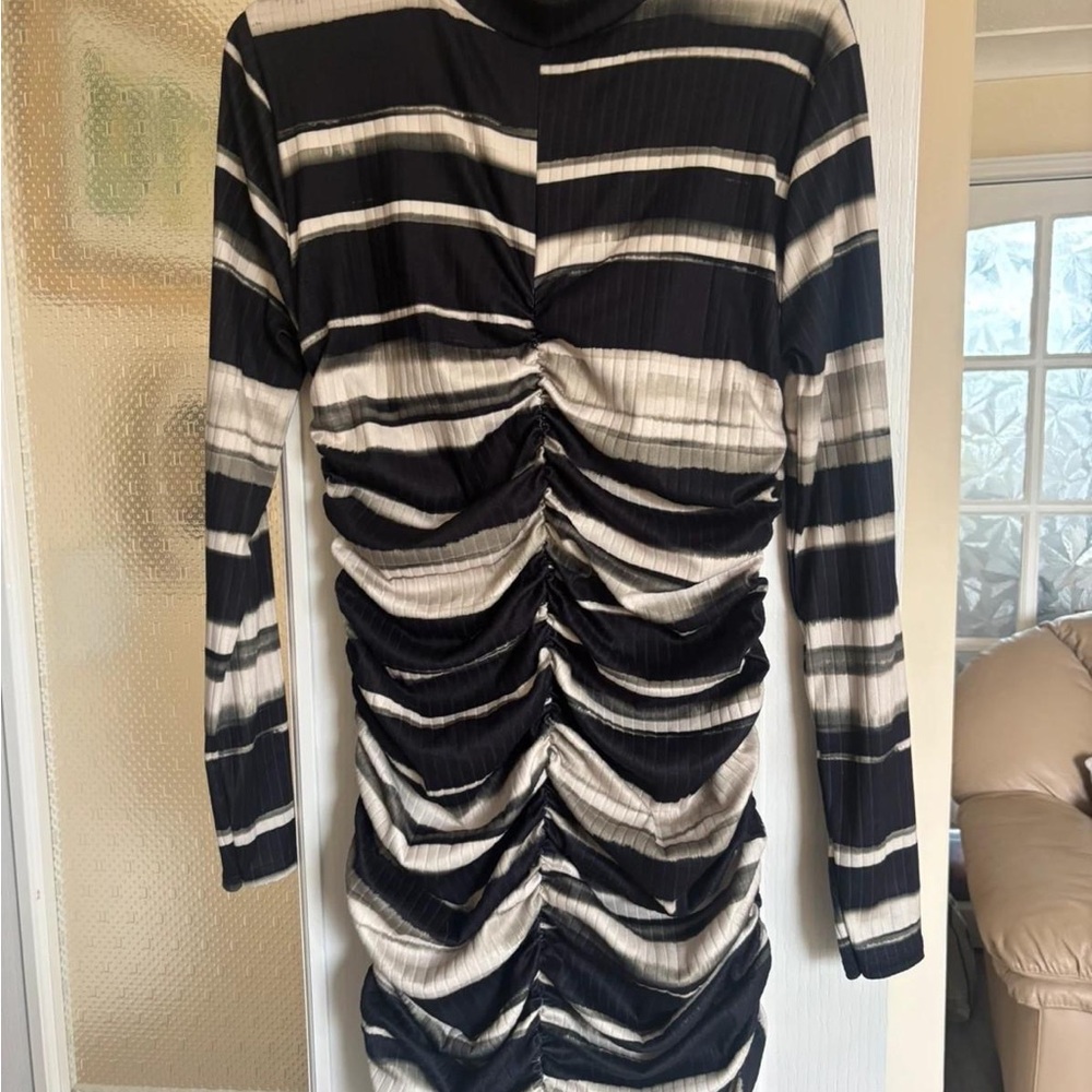 Boohoo Black and White Ruched Bodycon Dress